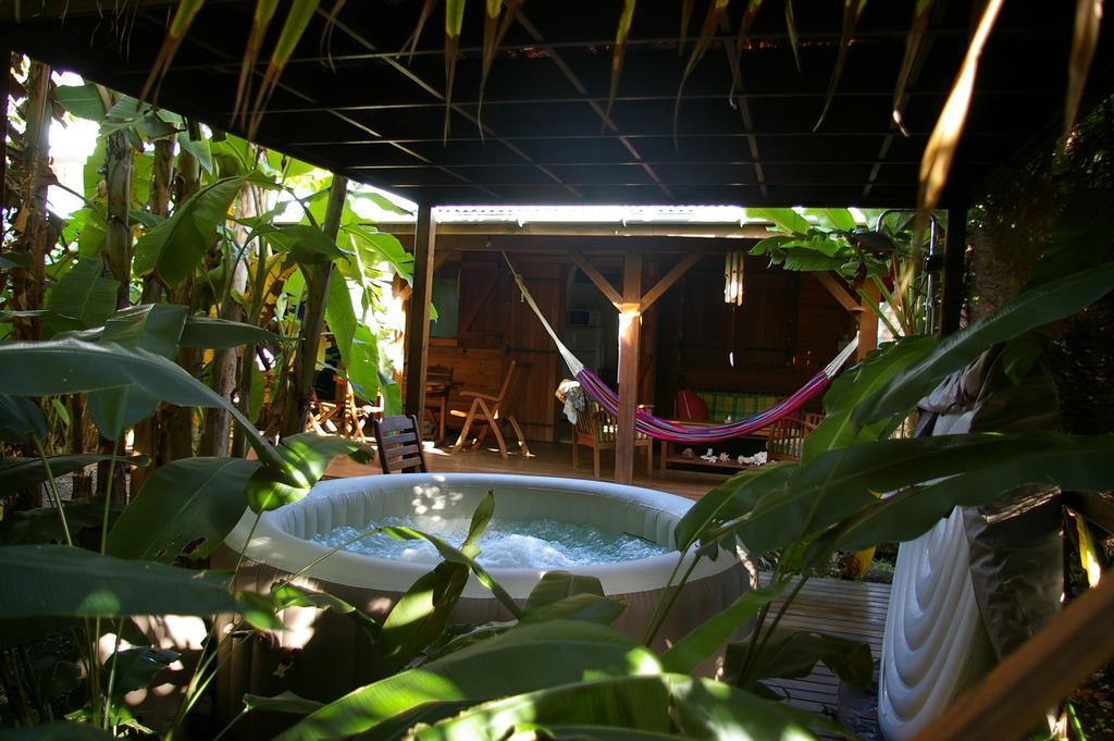 Kaz Creole Aventure Tropicale Insolite, Fibre, Jardin Et Jacuzzi Prives Saint-Francois  Exterior photo